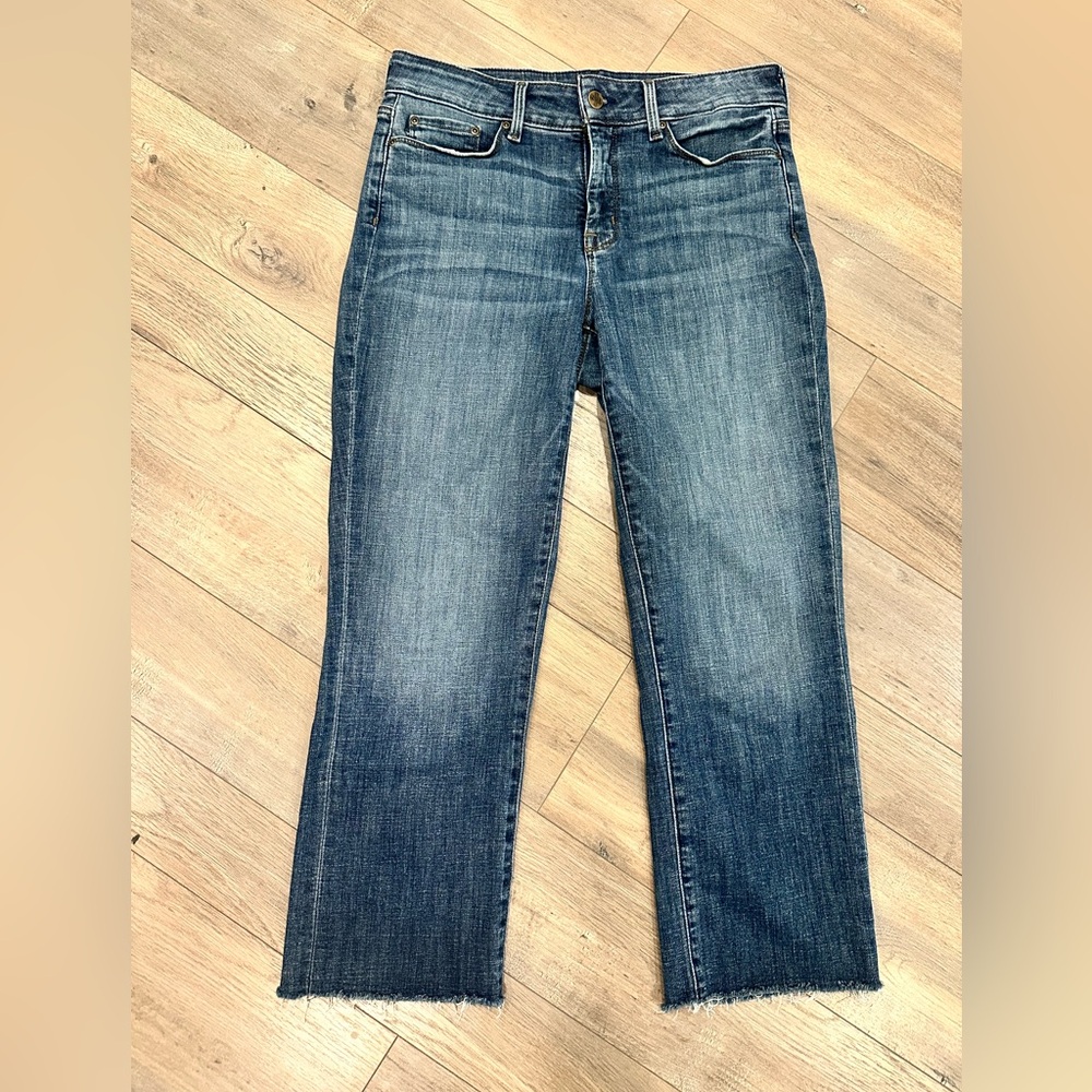 NYDJ Marilyn Straight Ankle Women's Jeans w lift tuck and 30” inseam- Size 6